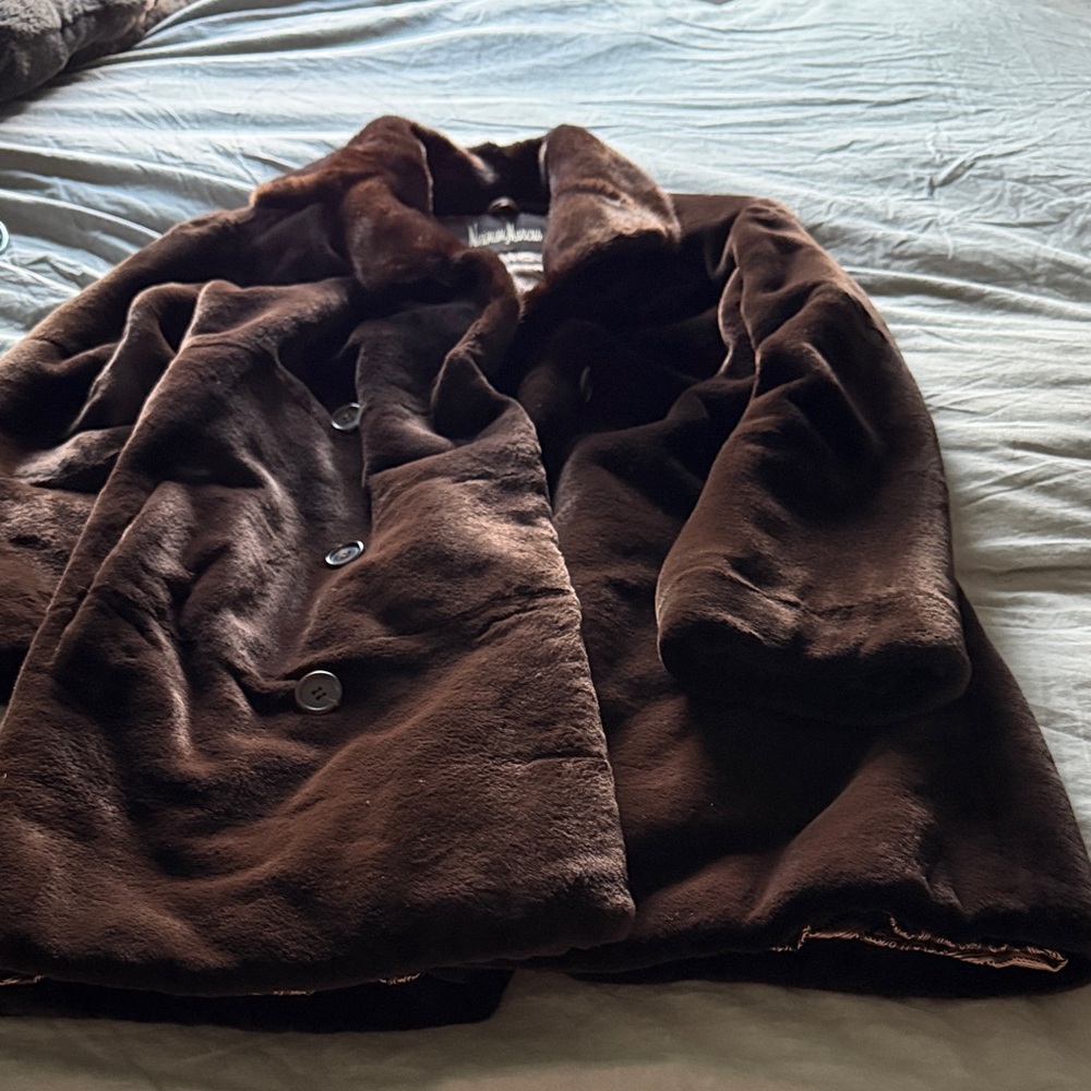 EUC size 8 Luxurious Brown Faux Fur Coat